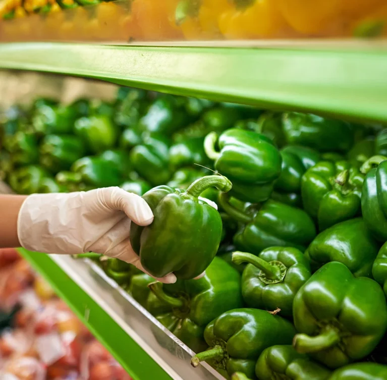 Our cows are fed a completely natural and balanced diet, prepared according to local seasonal availability. Daily Diet Includes: * Fresh green grass * Seasonal fodder crops * Dry grass and hay * Natural grains in required quantity * Clean drinking water 🚫 No chemical-mixed feed 🚫 No artificial milk boosters 🚫 No hormonal injections Natural feeding ensures the milk remains pure, wholesome, and safe.